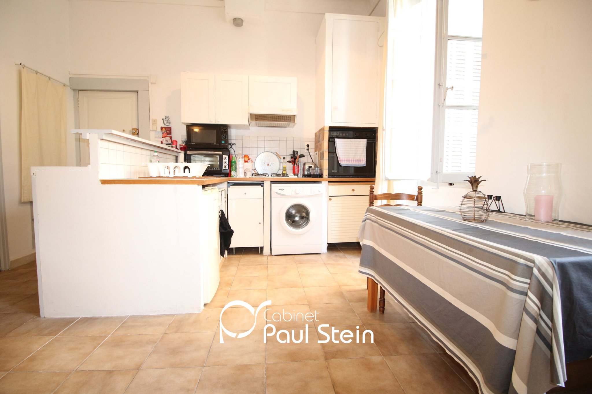 44 Rue Edouard Delanglade 13006 Marseille Vente MARSEILLE 6EME - RUE EDOUARD DELANGLADE - STUDIO DE CHARME