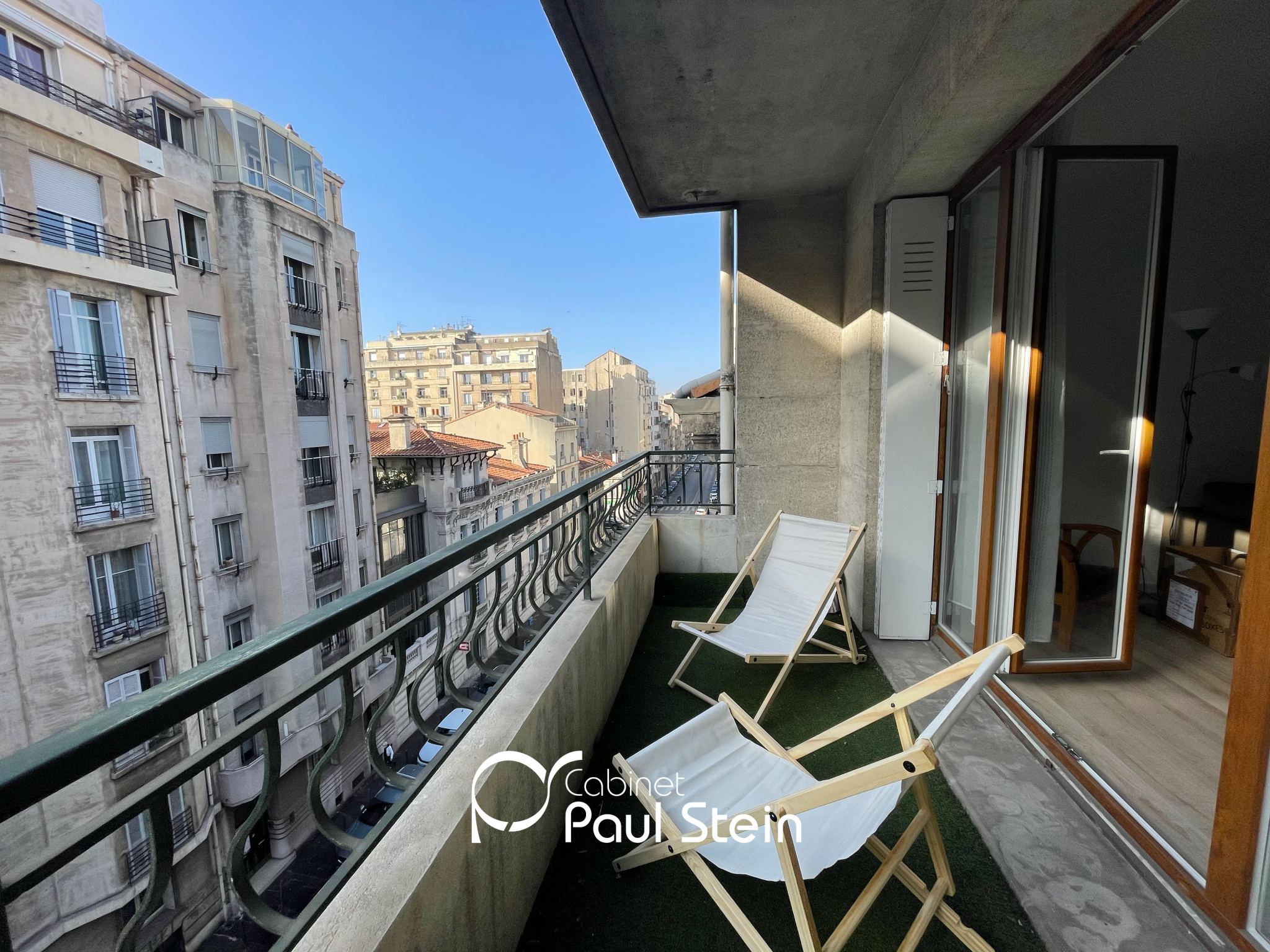 Location MARSEILLE 8EME - 3 PIECES - 2 BALCONS