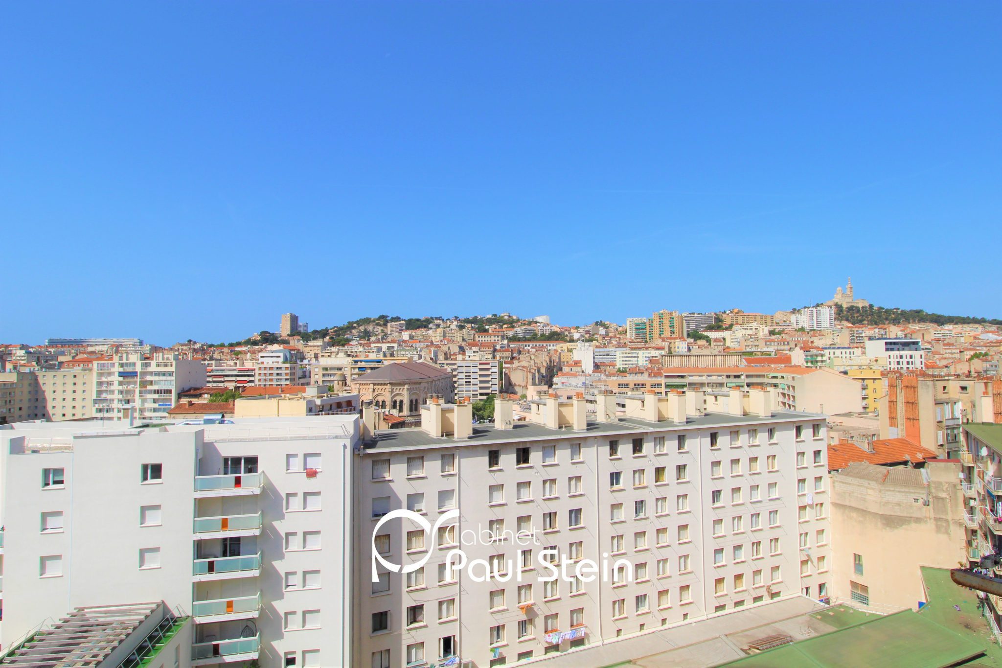 Vente MARSEILLE 13006 CANTINI APPARTEMENT 4/5 PIECES ET BALCON POSSIBILITE GARAGE Vente MARSEILLE 13006 CANTINI APPARTEMENT 4/5 PIECES ET BALCON POSSIBILITE GARAGE